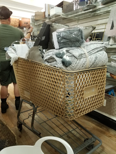 Department Store «HomeGoods», reviews and photos, 12670 W Sunrise Blvd, Sunrise, FL 33323, USA