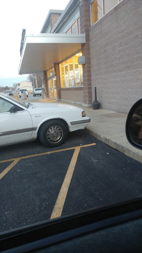 Supermarket «ALDI», reviews and photos, 1500 N 8th St, Vandalia, IL 62471, USA