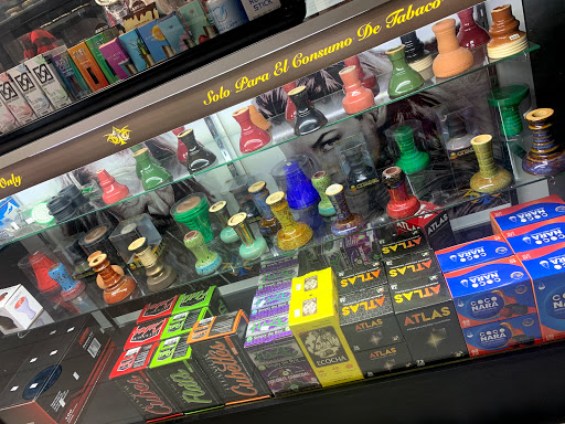 Tobacco Shop «Smokin Spades Premier Smoke and Vapor Shop», reviews and photos, 11180 W Flagler St #7, Miami, FL 33174, USA