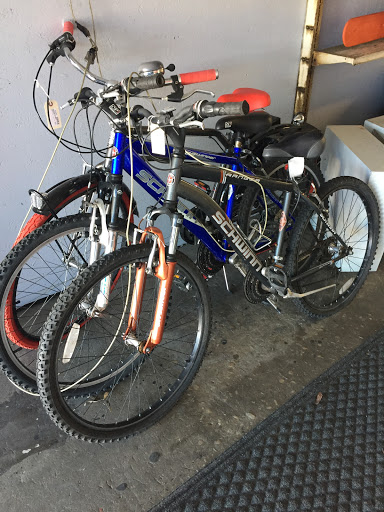 Pawn Shop «Pawn South Inc», reviews and photos, 215 E 2nd St, Lumberton, NC 28358, USA