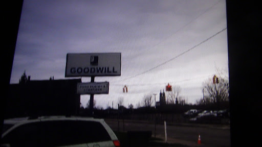 Goodwill Store image 7