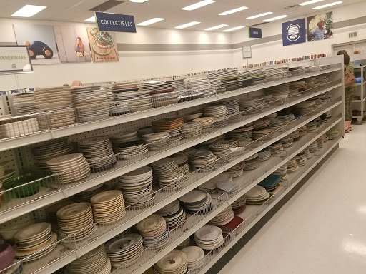Thrift Store «Deseret Industries Thrift Store», reviews and photos, 435 N Wall Ave B, Harrisville, UT 84404, USA