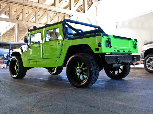 Auto Body Shop «Unique Autobody & Collision Center», reviews and photos, 75135 Sheryl Ave Suite C, Palm Desert, CA 92211, USA