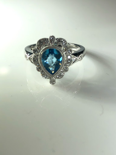 Jeweler «The Gem Jewelry Repair & Sales», reviews and photos, 4707 Jonestown Rd, Harrisburg, PA 17109, USA