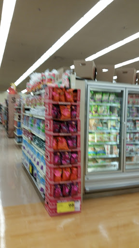 Grocery Store «Jewel-Osco», reviews and photos, 20 S Weber Rd, Romeoville, IL 60446, USA