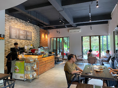 Bahasa Alam - back to nature café BSD City