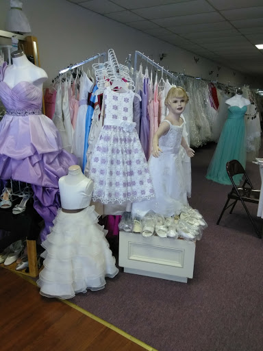 Bridal Shop «JC Bridal and Formals», reviews and photos, 1812 Pulaski Hwy, Edgewood, MD 21040, USA