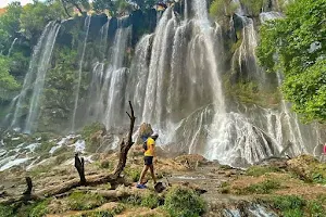 Zardeh Limeh Waterfall image