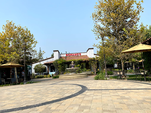 Shopping Mall «Canyon Crest Towne Centre», reviews and photos, 5227 Canyon Crest Dr, Riverside, CA 92507, USA