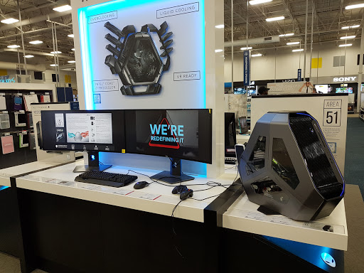 Electronics Store «Best Buy», reviews and photos, 445 Howe Ave, Cuyahoga Falls, OH 44221, USA