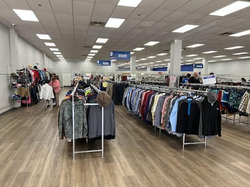 Thrift Store «Goodwill Industries Store & Donation Center», reviews and photos, 374 Windsor Hwy, New Windsor, NY 12553, USA