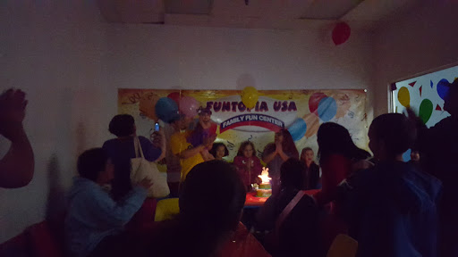 Entertainer «Funtopia USA», reviews and photos, 66-26 Metropolitan Ave, Middle Village, NY 11379, USA