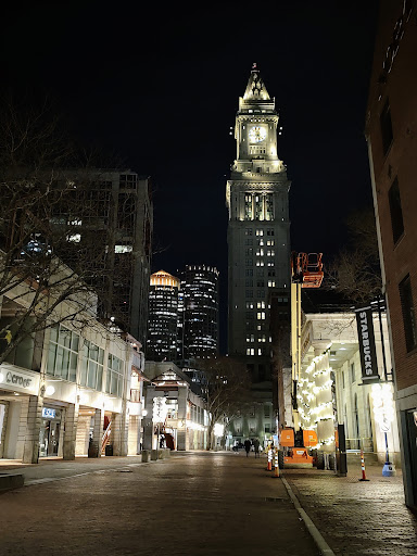 Shopping Mall «Faneuil Hall Marketplace», reviews and photos, 4 S Market St, Boston, MA 02109, USA