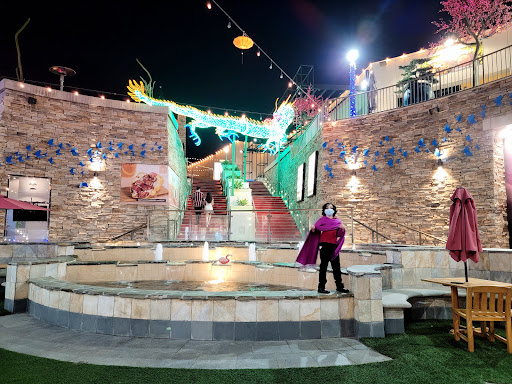 Shopping Mall «Anaheim GardenWalk», reviews and photos, 400 West Disney Way, Anaheim, CA 92802, USA