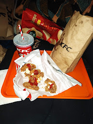 Photo n°28 de KFC Bourgoin Jallieu à Bourgoin-Jallieu ()