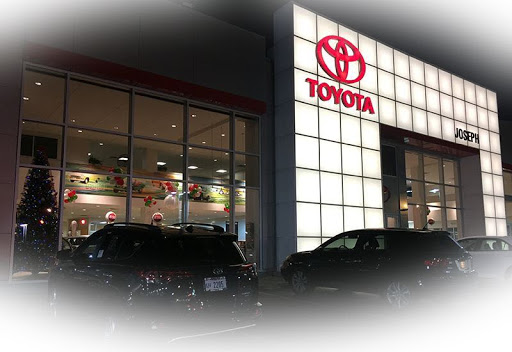 Toyota Dealer «Joseph Toyota of Cincinnati», reviews and photos, 9101 Colerain Ave, Cincinnati, OH 45251, USA