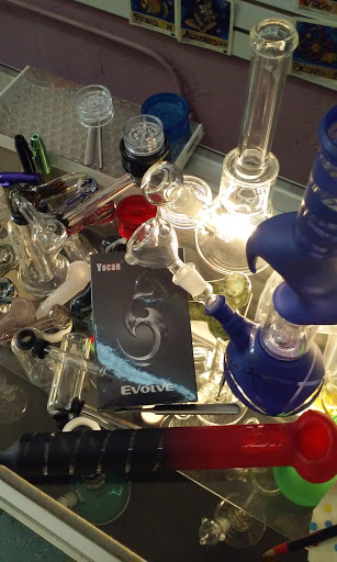 Tobacco Shop «Mary Janes Place Smoke Shop», reviews and photos, 1807 N Main St, Los Angeles, CA 90031, USA