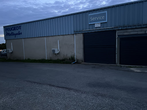 Photo 1 - M.A AUTO/MOTO