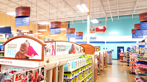 Pet Supply Store «PetSmart», reviews and photos, 1140 W Elliot Rd, Tempe, AZ 85284, USA