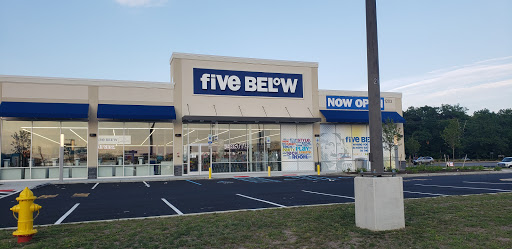 Variety Store «Five Below», reviews and photos, 1 Rte 37 W, Toms River, NJ 08753, USA