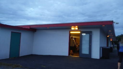 Drive-in Movie Theater «Malta Drive-In Theatre», reviews and photos, 2785 U.S. 9, Malta, NY 12020, USA