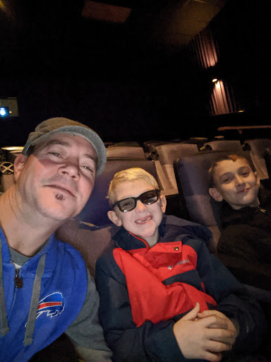 Movie Theater «Regal Cinemas Niagara Falls 12», reviews and photos, 720 Builders Way, Niagara Falls, NY 14304, USA