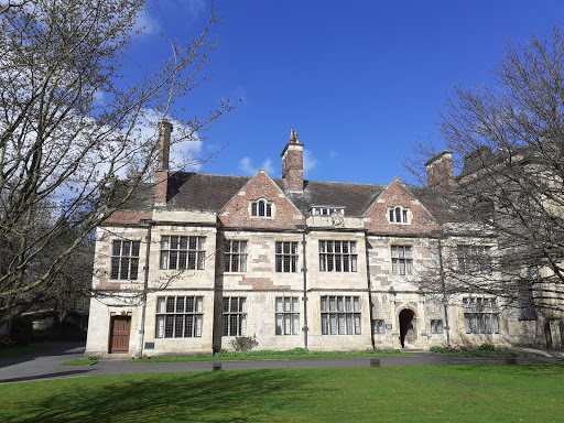 King's Manor Library