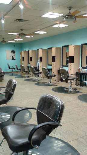 Launey's Club Beauty Salon