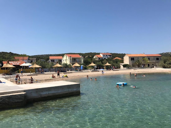 Tkon beach