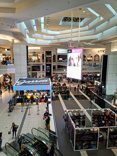 Popcorn Store «Garrett Popcorn Shops», reviews and photos, 5 Woodfield Mall, Schaumburg, IL 60173, USA