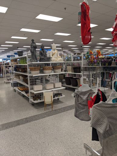 Clothing Store «Ross Dress for Less», reviews and photos, 2604 W Loop 340, Waco, TX 76711, USA