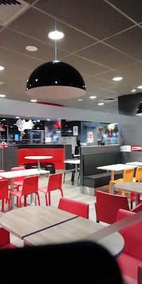 Atmosphère du Restaurant KFC Les Ulis - n°18