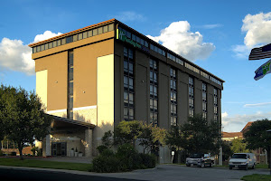 Holiday Inn Express San Antonio-Airport, an IHG Hotel