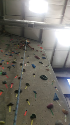Gym «North Summit Climbing Gym», reviews and photos, 481 Bushkill Plaza Ln, Wind Gap, PA 18091, USA