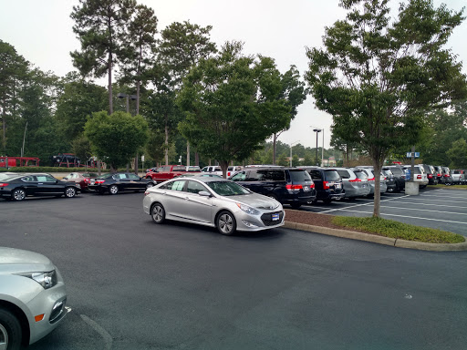 Used Car Dealer «CarMax», reviews and photos, 12966 Jefferson Ave, Newport News, VA 23608, USA