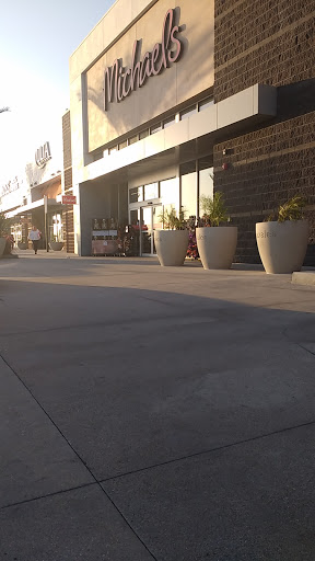 Craft Store «Michaels», reviews and photos, 4687 Firestone Blvd, South Gate, CA 90280, USA