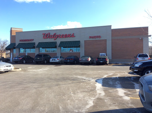 Drug Store «Walgreens», reviews and photos, 2635 Rice St, Roseville, MN 55113, USA