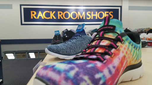 Shoe Store «Rack Room Shoes», reviews and photos, 2110 Apalachee Pkwy, Tallahassee, FL 32301, USA