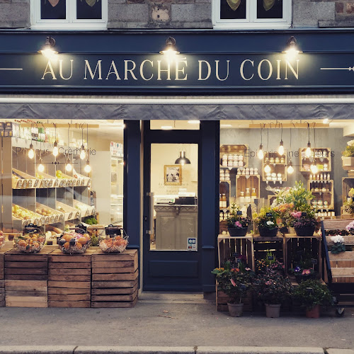 Au marché du coin à Tessy-Bocage