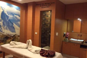Emerald Spa-Massage Center in Aerocity Delhi image