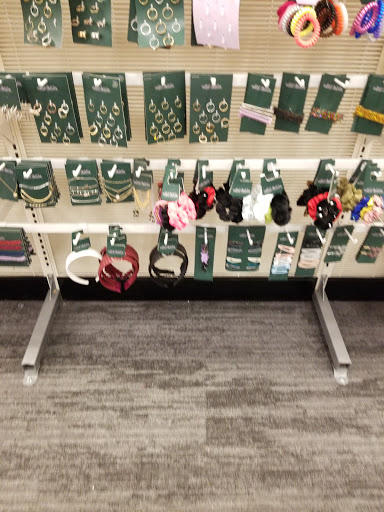 Department Store «Target», reviews and photos, 41 Robert Dr, South Easton, MA 02375, USA