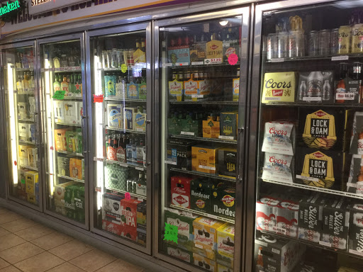Liquor Store «Hopkins Liquor Store», reviews and photos, 712 11th Ave S, Hopkins, MN 55343, USA
