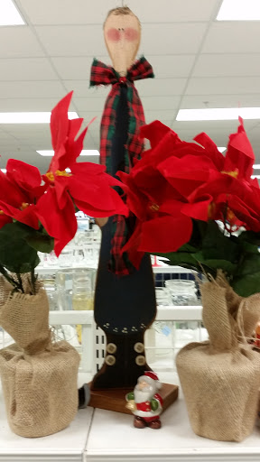 Thrift Store «Goodwill», reviews and photos, 4520 NW Urbandale Dr, Urbandale, IA 50322, USA