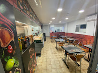 Atmosphère du Restaurant Mimi Kebab à Le Boulou - n°6