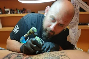 Juanro tattoo y piercing (estudio de tatuaje y piercings) image