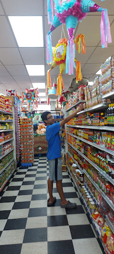 Grocery Store «Casa Latina Supermarket», reviews and photos, 651 Main St, Poughkeepsie, NY 12601, USA