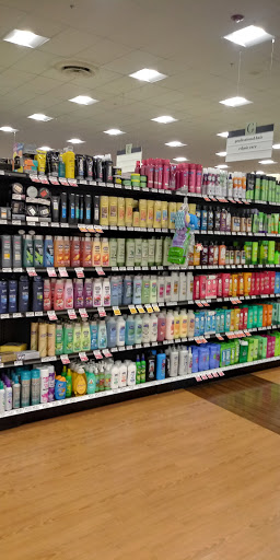 Supermarket «Giant Eagle Supermarket», reviews and photos, 873 Refugee Rd, Pickerington, OH 43147, USA