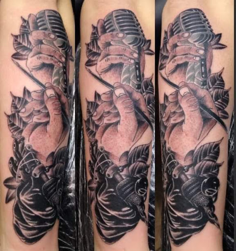 Explore wild tattoo ideas, creative tattoo ideas in Sunbury, available at Knuckles & Needles Tattoo Parlor