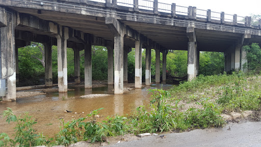 Park «Oakwell TrailHead Park», reviews and photos, 150 Ira Lee Rd, San Antonio, TX 78218, USA