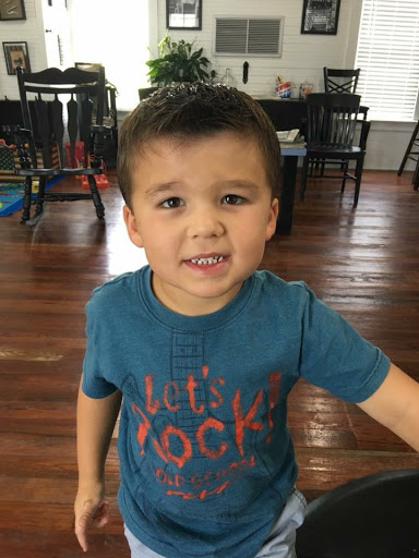 Barber Shop «The Little White House Barber Shop», reviews and photos, 11907 Fort King Hwy, Thonotosassa, FL 33592, USA